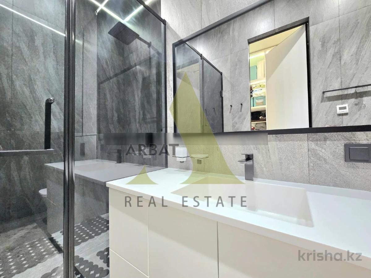 Фото Квартира, 4 комн, 118.3 м², 1/3 эт., 2021 г.п.
