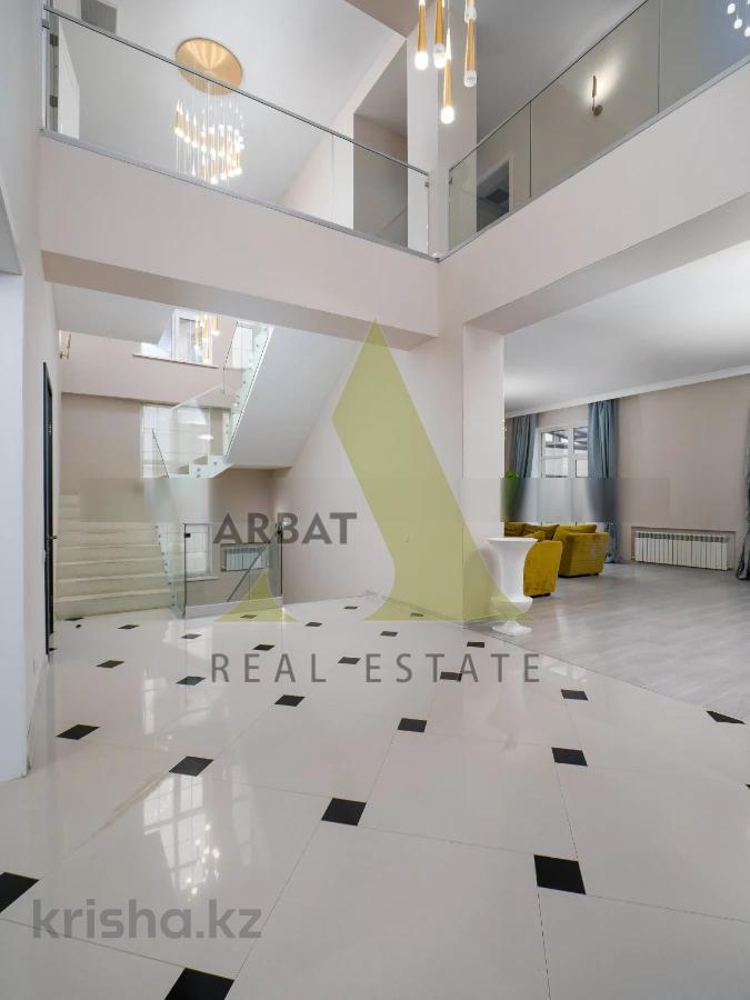 Фото Отдельный дом, 7 комн, 550м²