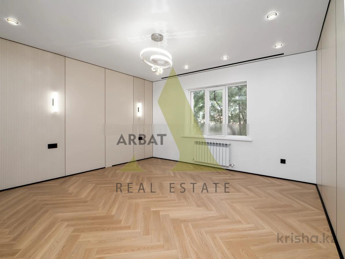Фото Отдельный дом, 7 комн, 300м²