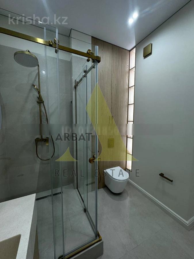 Фото Квартира, 4 комн, 160 м², 2/3 эт., 2023 г.п.