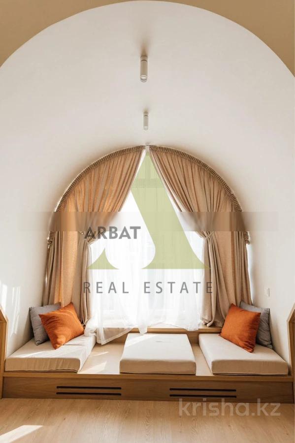 Фото Квартира, 6 комн, 340 м², 6/6 эт., 2013 г.п.