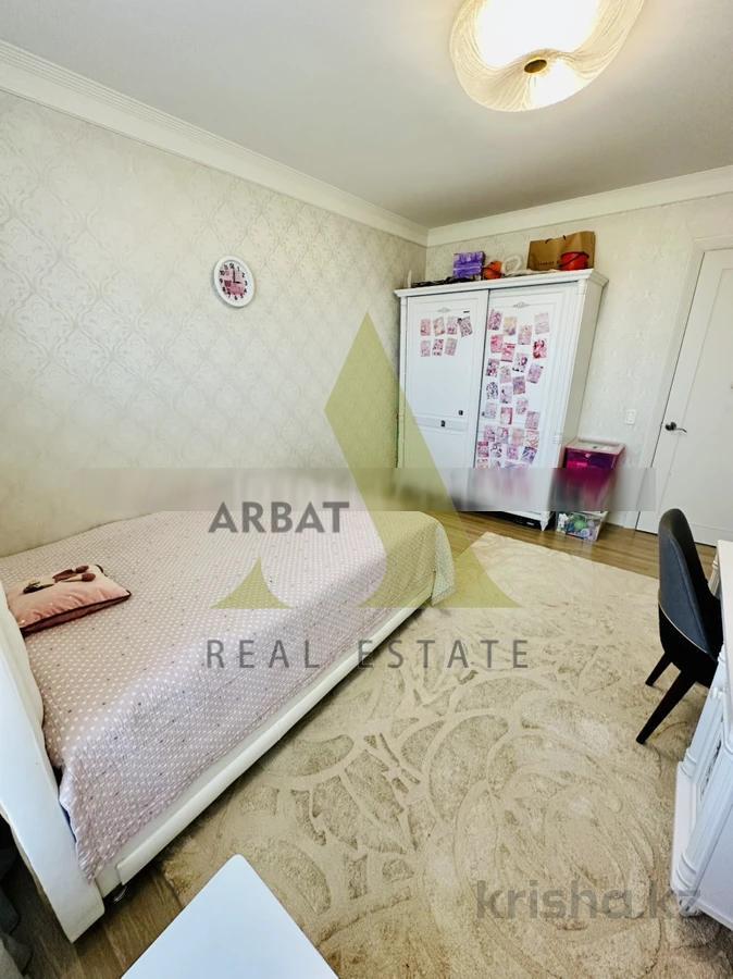 Фото Квартира, 3 комн, 115 м², 17/19 эт., 2012 г.п.