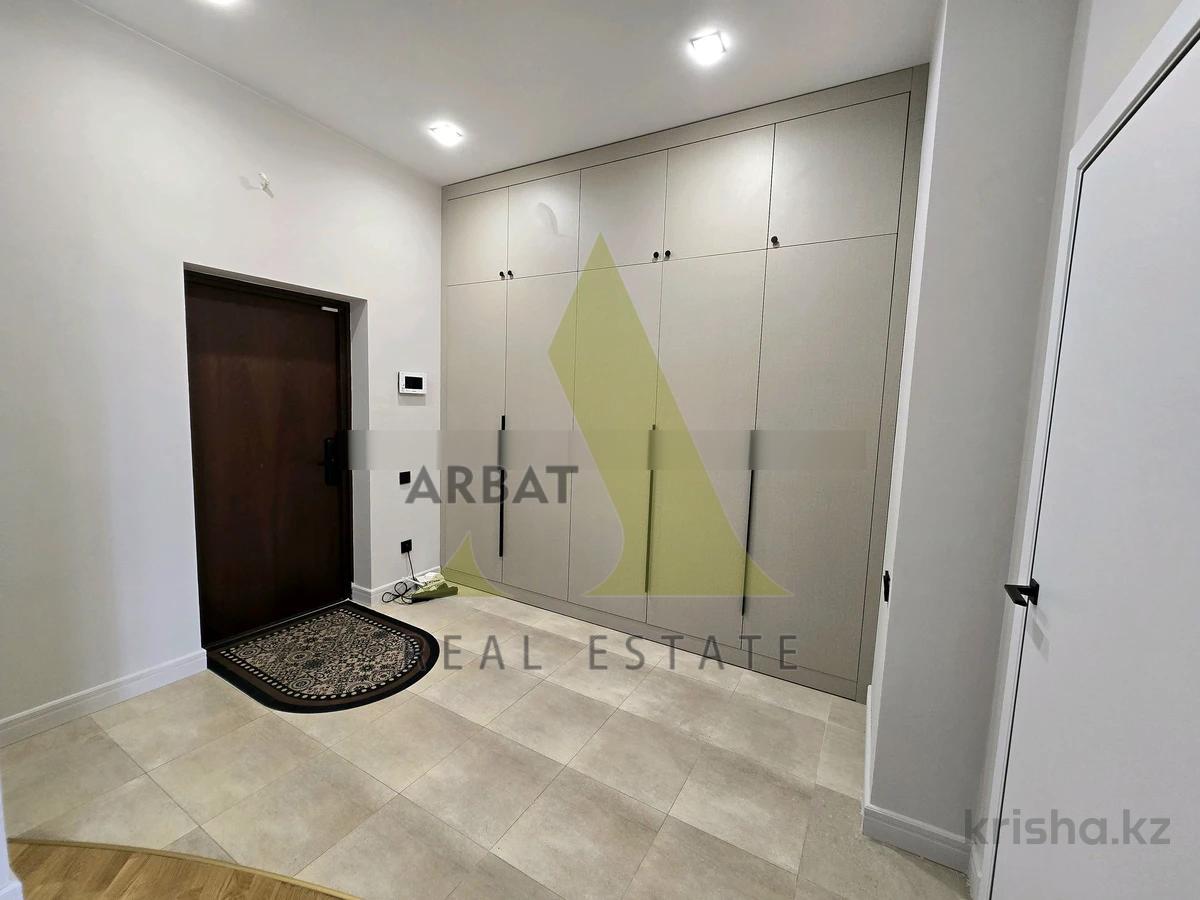 Фото Квартира, 4 комн, 160 м², 3/4 эт., 2006 г.п.