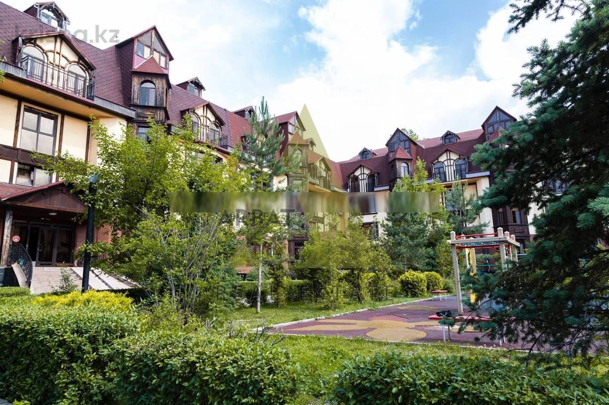 Фото Квартира, 8 комн, 433 м², 3/4 эт., 2011 г.п.