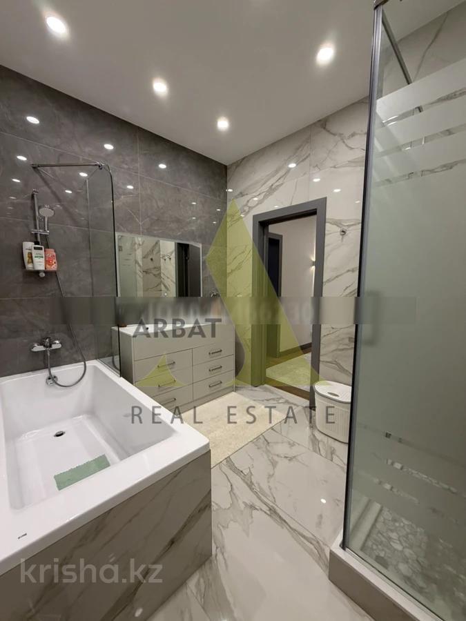 Фото Квартира, 4 комн, 145 м², 1/3 эт., 2022 г.п.
