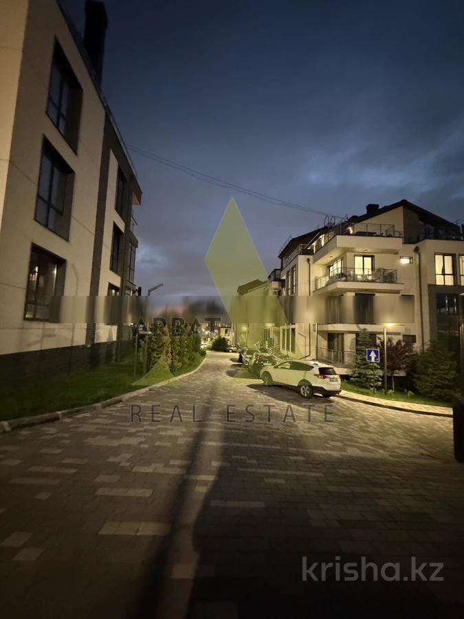 Фото Квартира, 6 комн, 380 м², 1/3 эт.
