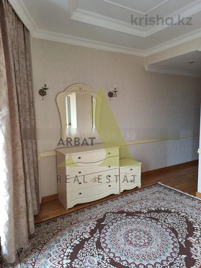 Фото Квартира, 2 комн, 80 м², 4/7 эт., 2008 г.п.