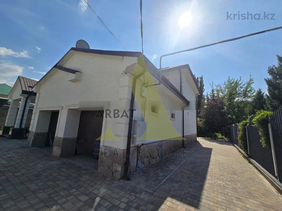 Фото Отдельный дом, 10 комн, 600м²