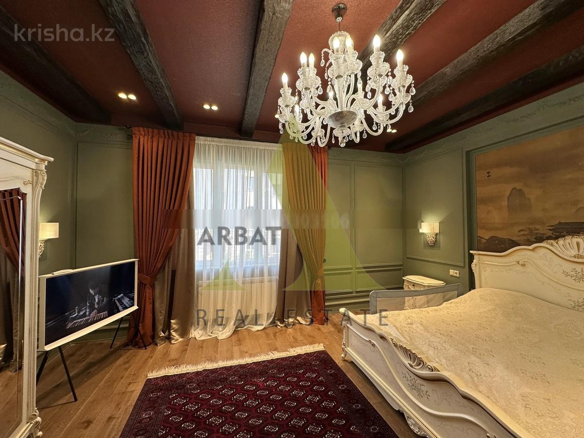 Фото Квартира, 5 комн, 230 м², 1/2 эт., 2010 г.п.