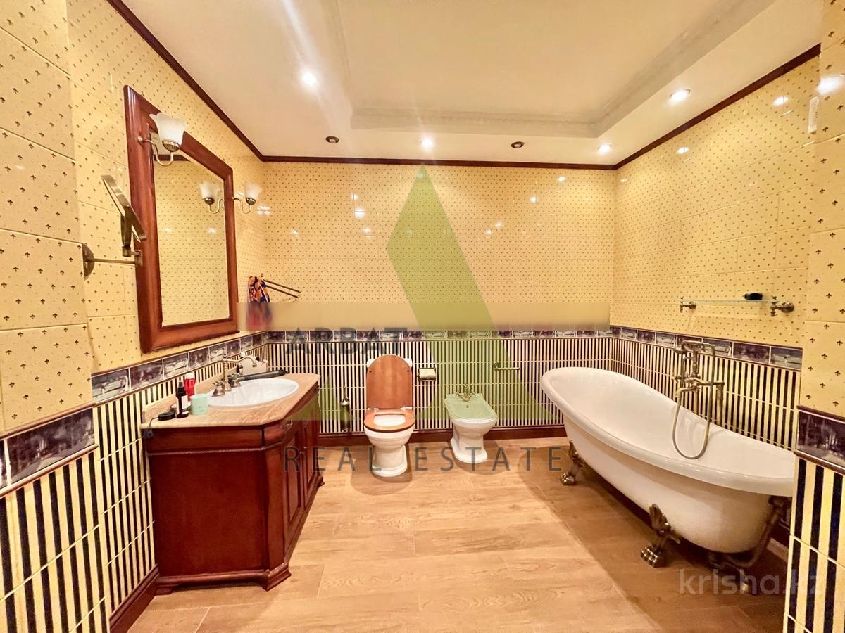 Фото Квартира, 5 комн, 347.1 м², 9/10 эт., 2004 г.п.