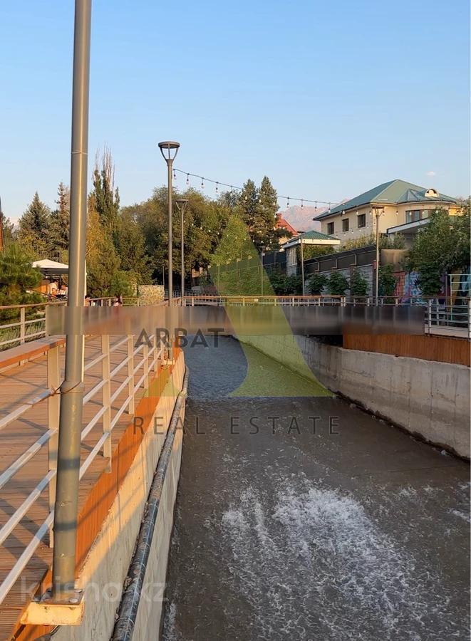 Фото Отдельный дом, 7 комн, 375м²