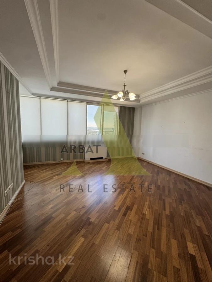 Фото Квартира, 3 комн, 165 м², 23/30 эт., 2010 г.п.