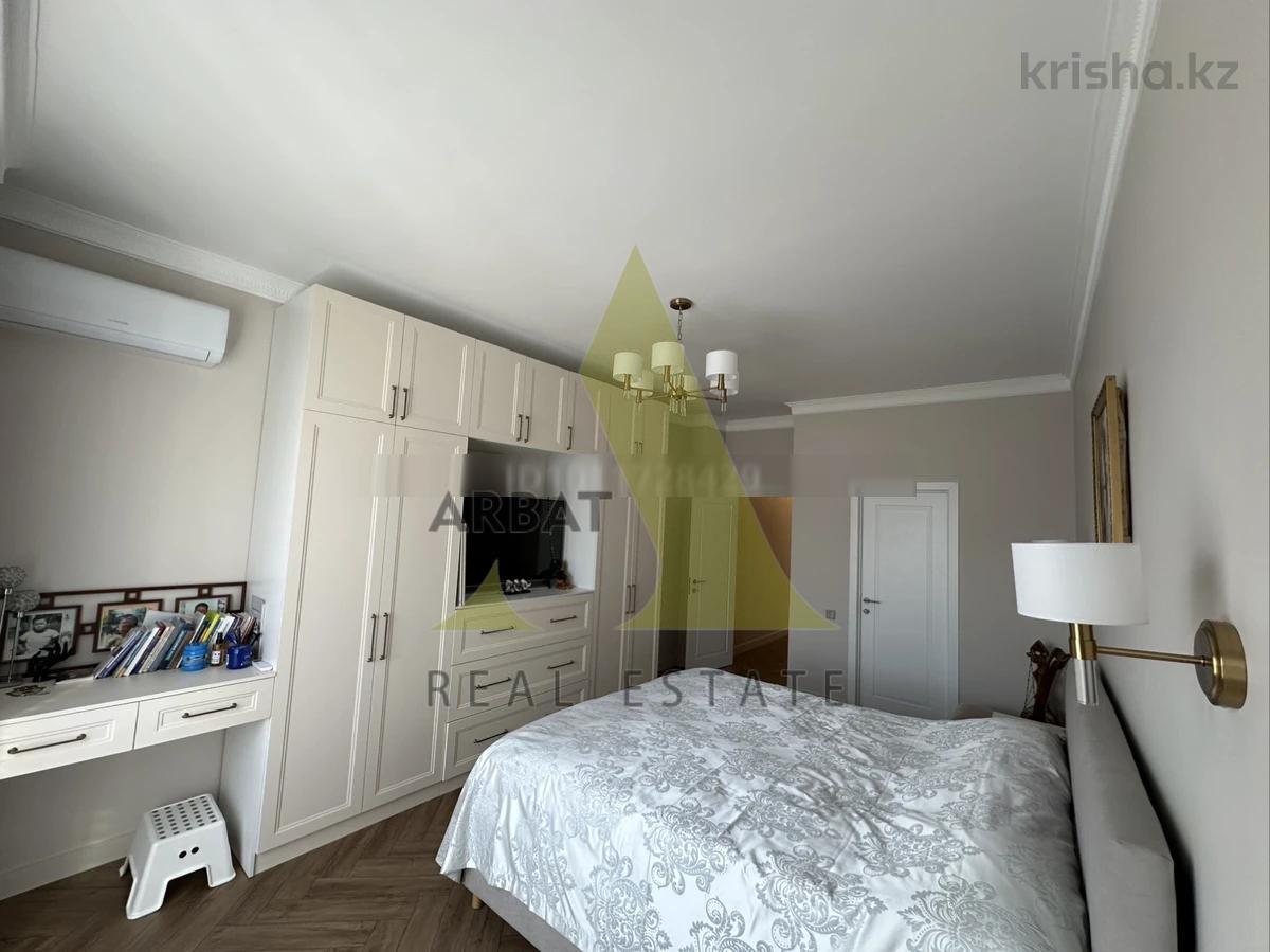 Фото Квартира, 4 комн, 130 м², 5/6 эт., 2014 г.п.