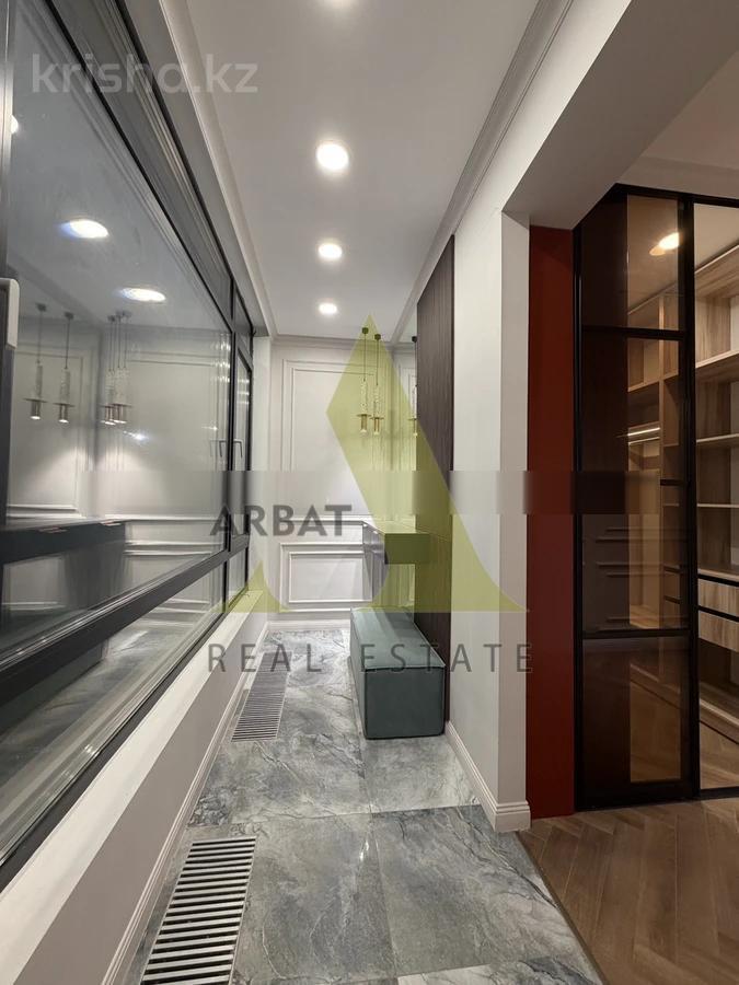 Фото Квартира, 6 комн, 380 м², 1/3 эт.