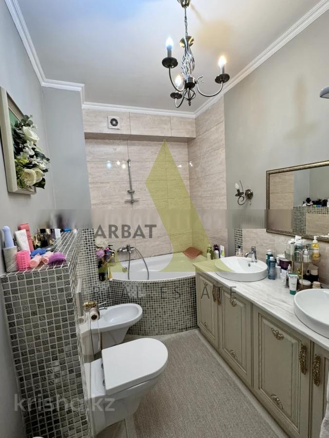 Фото Квартира, 4 комн, 141 м², 1/9 эт., 2016 г.п.