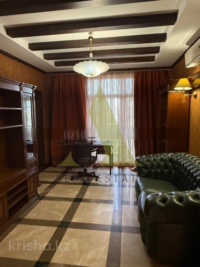 Фото Квартира, 4 комн, 183 м², 3/6 эт., 2009 г.п.