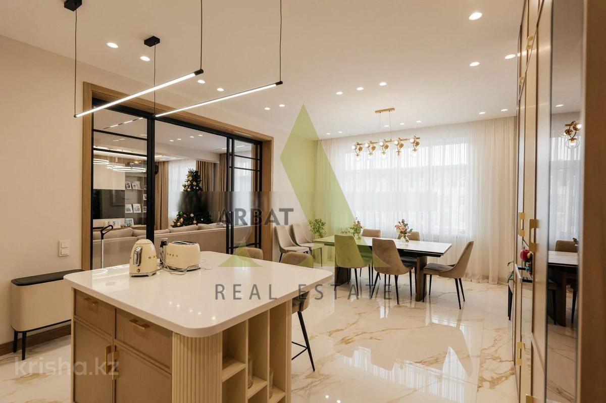 Фото Квартира, 6 комн, 340 м², 6/6 эт., 2013 г.п.