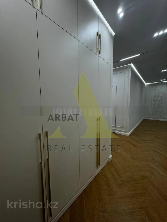 Фото Квартира, 4 комн, 160 м², 2/3 эт., 2023 г.п.