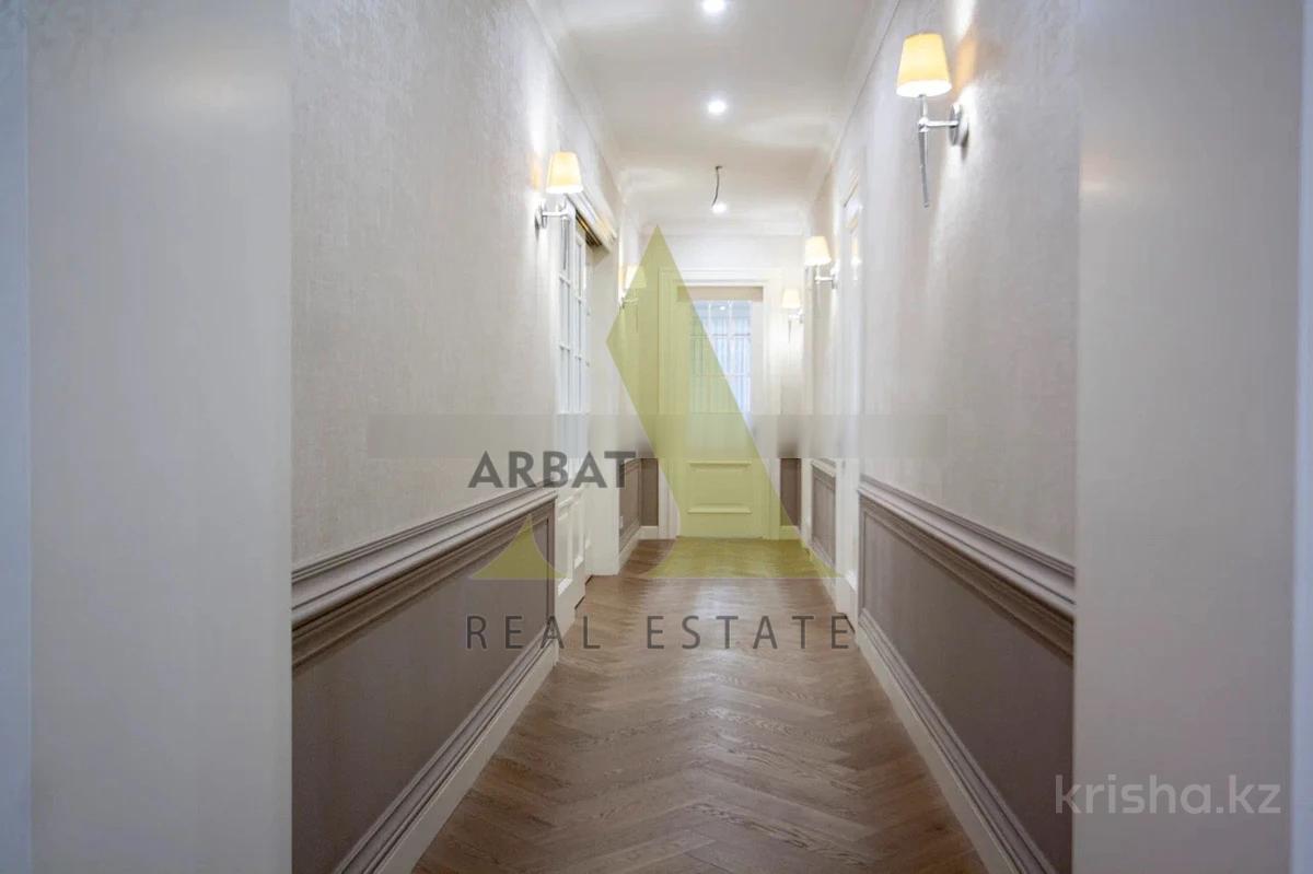 Фото Отдельный дом, 7 комн, 600м²