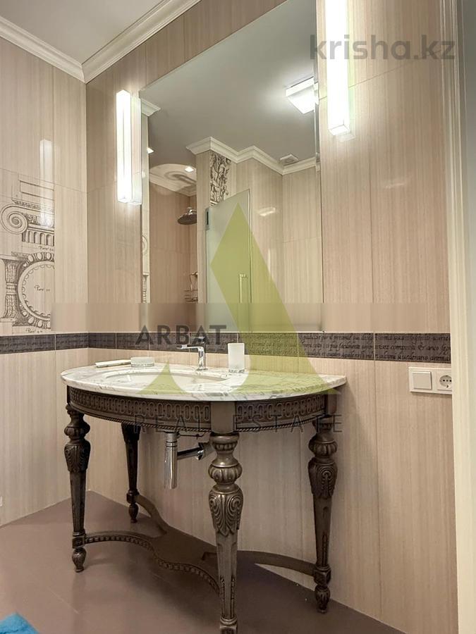 Фото Отдельный дом, 8 комн, 1300м²