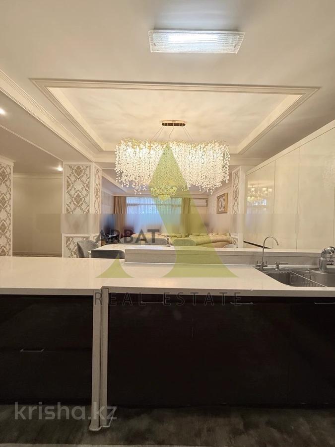 Фото Квартира, 5 комн, 190 м², 1/17 эт.