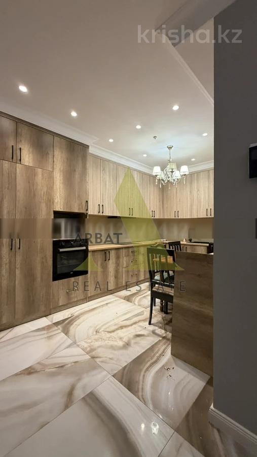 Фото Квартира, 4 комн, 220 м², 5/7 эт., 2018 г.п.