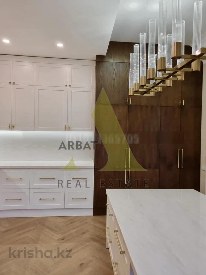 Фото Квартира, 5 комн, 220 м², 4/10 эт., 2022 г.п.