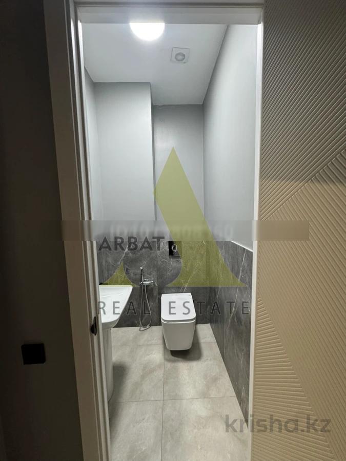 Фото Квартира, 6 комн, 440 м², 1/3 эт., 2022 г.п.