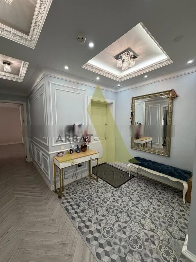 Фото Квартира, 4 комн, 142.6 м², 3/9 эт., 2011 г.п.