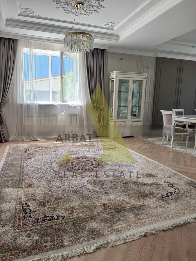 Фото Отдельный дом, 8 комн, 400м²