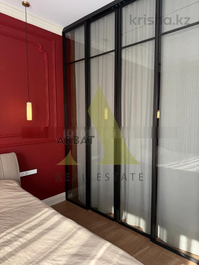 Фото Квартира, 2 комн, 84 м², 3/9 эт.