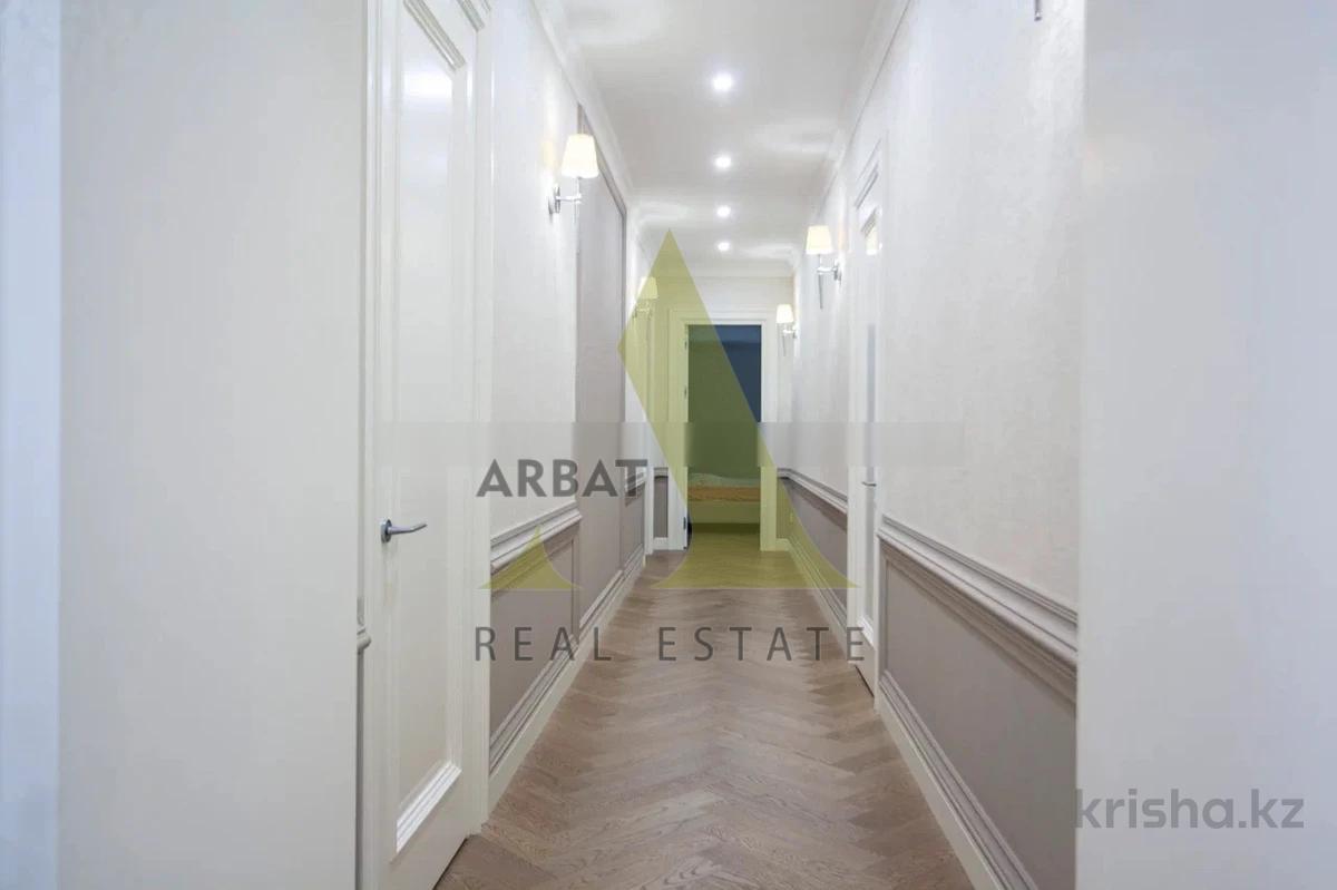 Фото Отдельный дом, 7 комн, 600м²
