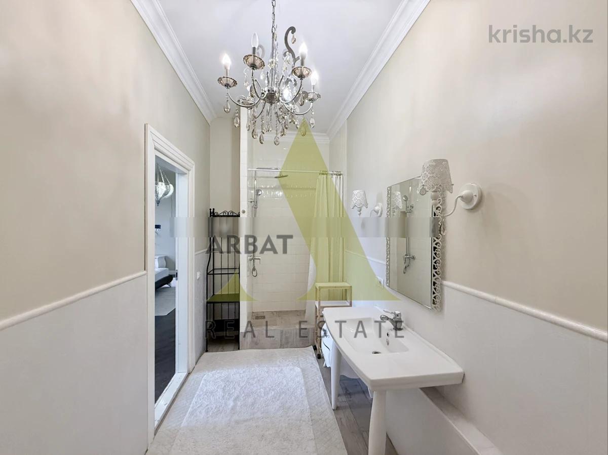 Фото Квартира, 6 комн, 300 м², 6/7 эт.