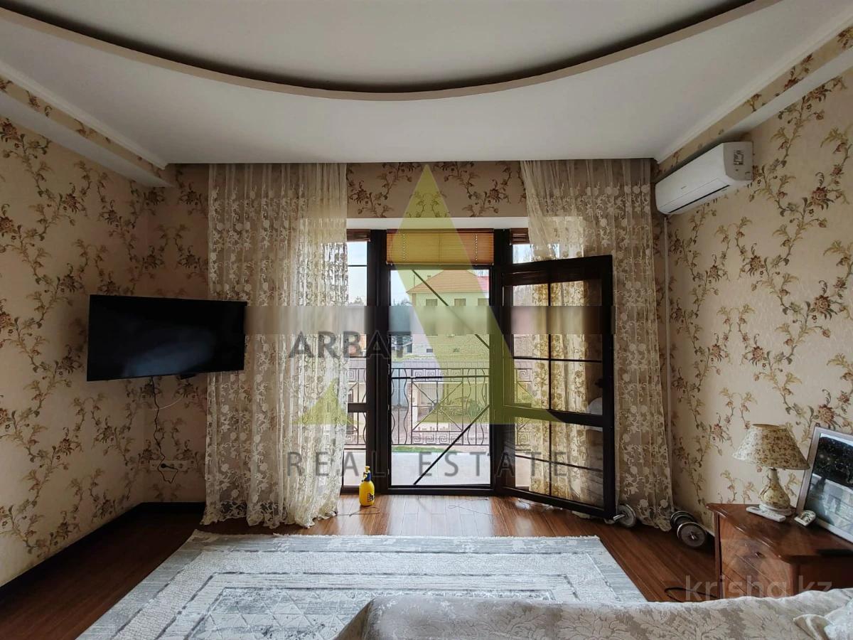 Фото Отдельный дом, 11 комн, 380м²