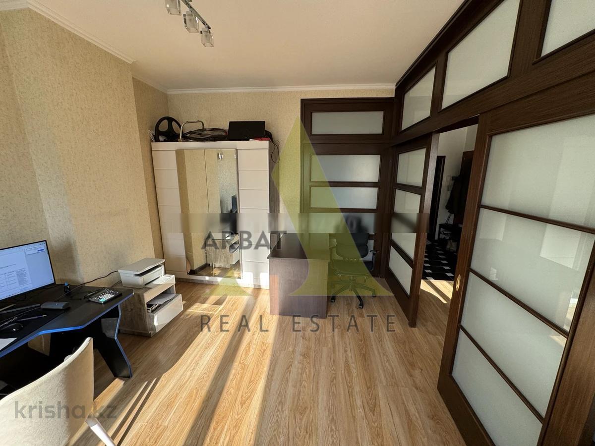 Фото Квартира, 3 комн, 92 м², 6/14 эт., 2007 г.п.