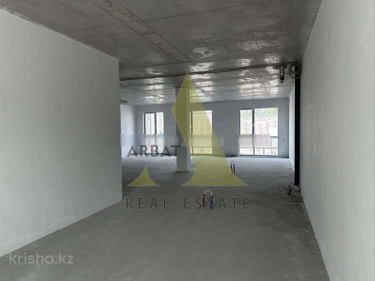 Фото Квартира, 3 комн, 145 м², 1/3 эт., 2025 г.п.