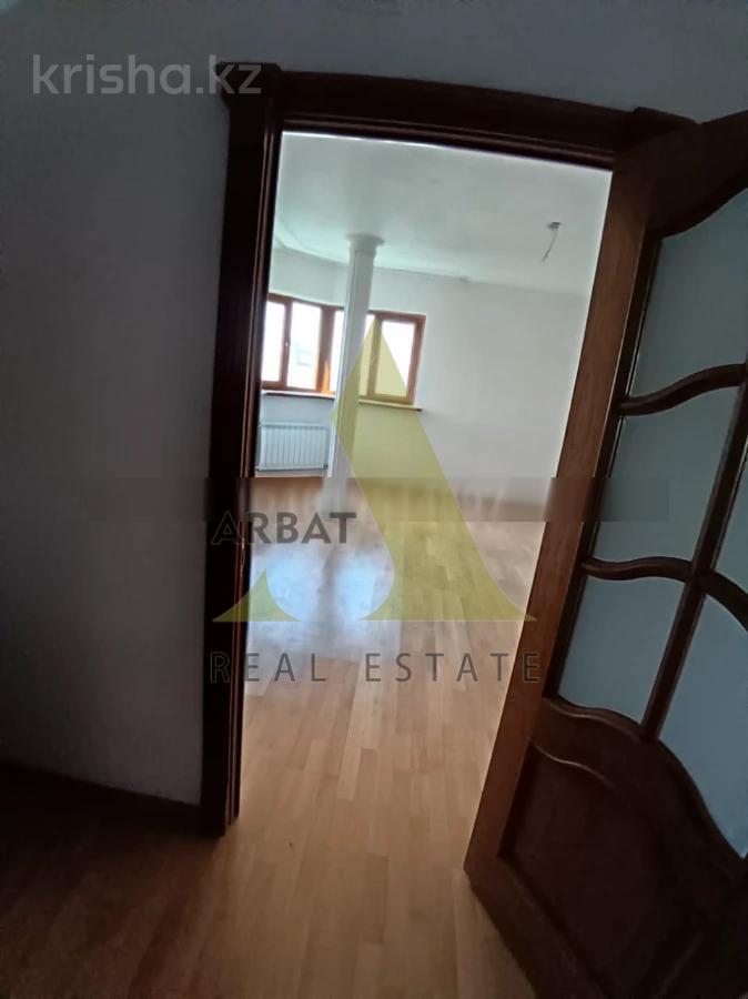 Фото Квартира, 7 комн, 415 м², 5/6 эт., 2004 г.п.