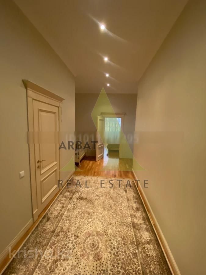 Фото Квартира, 6 комн, 320 м², 6/6 эт., 2013 г.п.