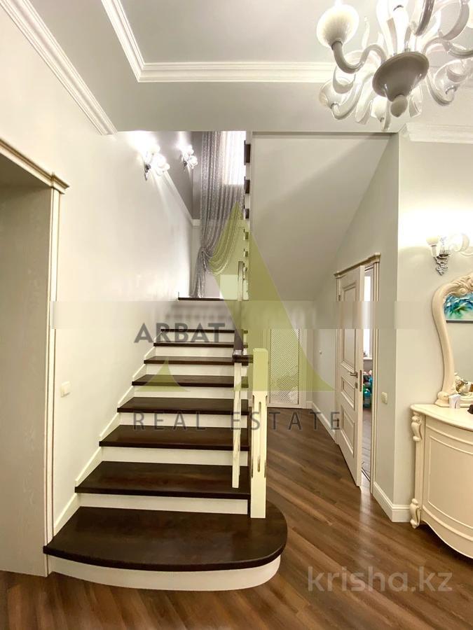 Фото Отдельный дом, 5 комн, 318.5м²