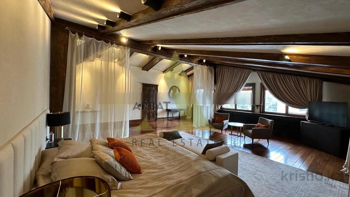 Фото Отдельный дом, 5 комн, 700м²