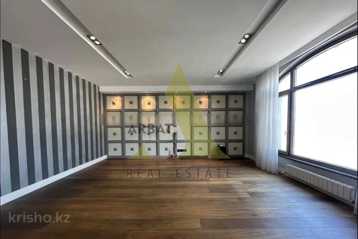 Фото Квартира, 7 комн, 405 м², 4/5 эт., 2009 г.п.