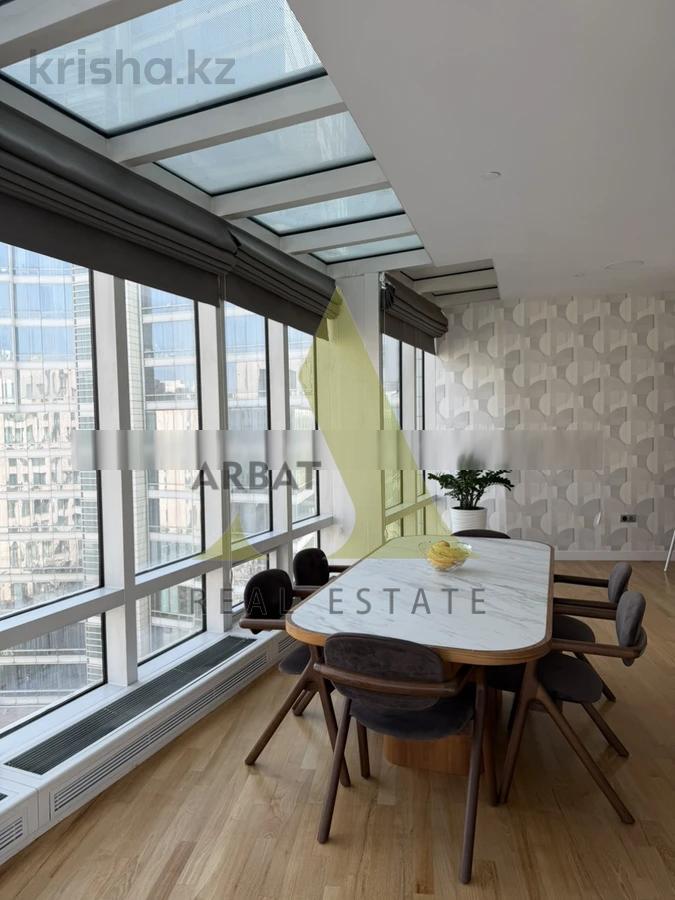 Фото Квартира, 3 комн, 135.2 м², 7/22 эт., 2015 г.п.