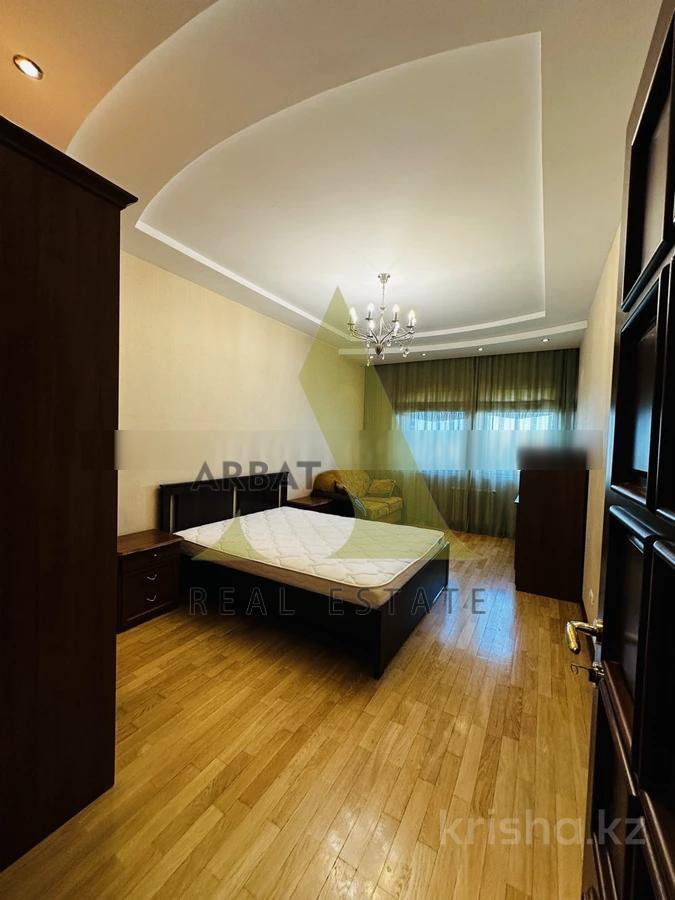 Фото Квартира, 5 комн, 196 м², 6/17 эт., 2005 г.п.