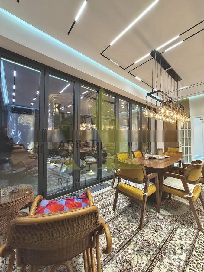 Фото Отдельный дом, 6 комн, 650м²