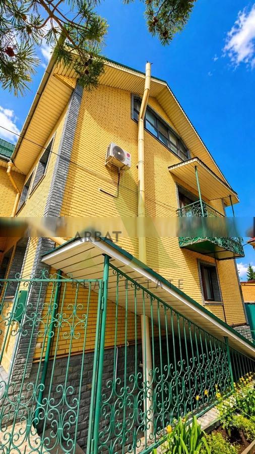 Фото Отдельный дом, 12 комн, 700м²