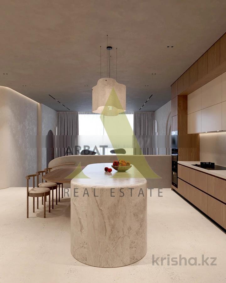 Фото Квартира, 6 комн, 312 м², 1/3 эт., 2019 г.п.