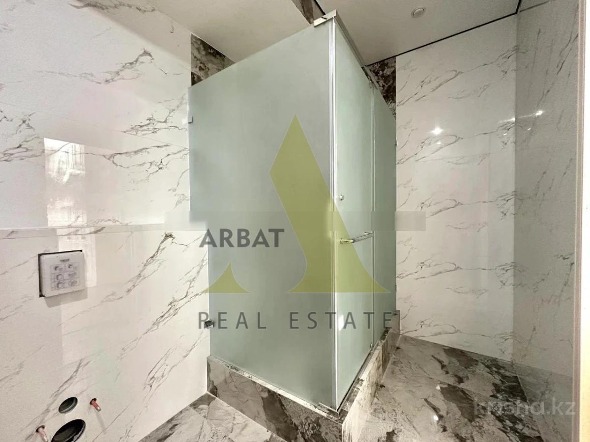 Фото Квартира, 4 комн, 200 м², 3/6 эт., 2013 г.п.