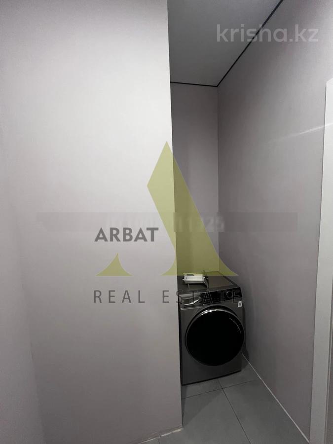 Фото Квартира, 5 комн, 227 м², 1/5 эт.