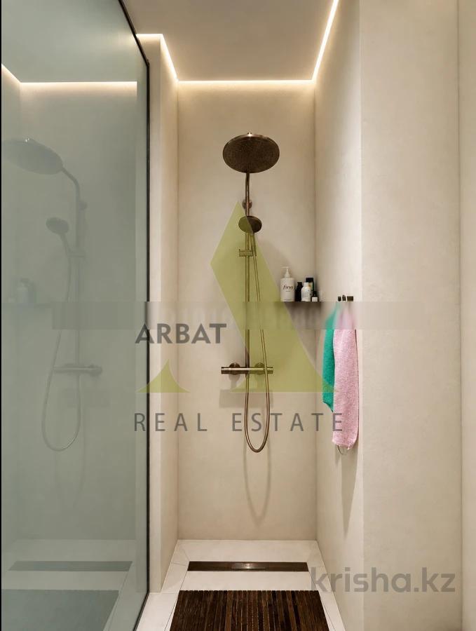 Фото Квартира, 4 комн, 164 м², 1/3 эт., 2022 г.п.