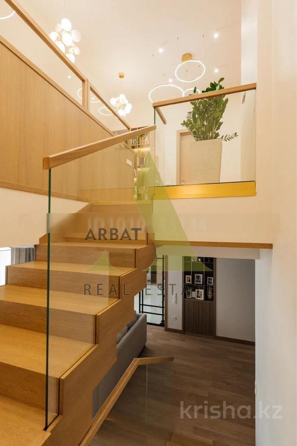 Фото Квартира, 6 комн, 340 м², 6/6 эт., 2013 г.п.